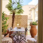 Casa Silvia - Honeymoon Flat With Green Terrace
