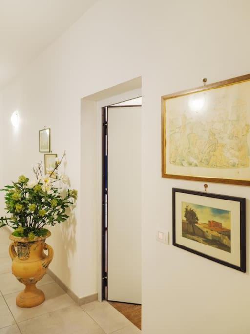 Casa Silvia - Honeymoon Flat With Terrace Apartamento *